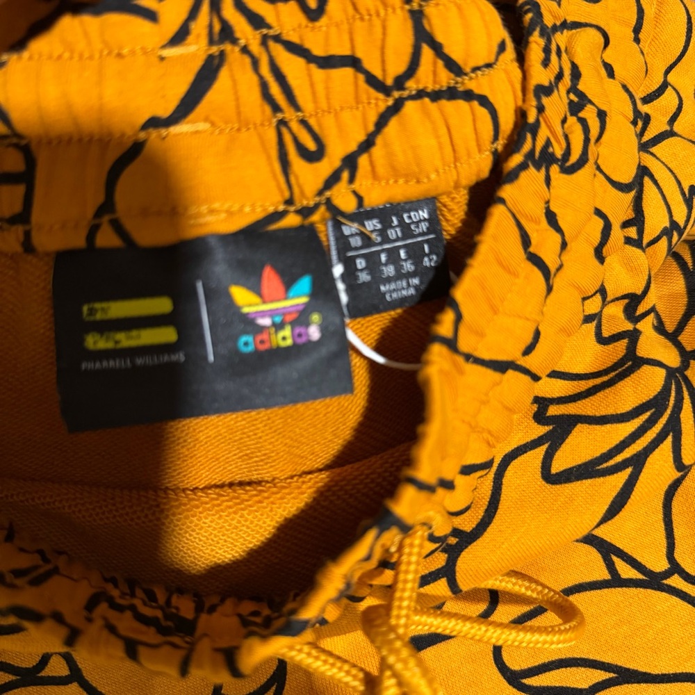 adidas Originals Pharrell Crop Top & Skirt Set size Small - Picture 5 of 6
